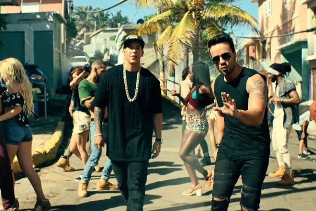 Клип на песню Despacito стал самым популярным видео в истории YouTube